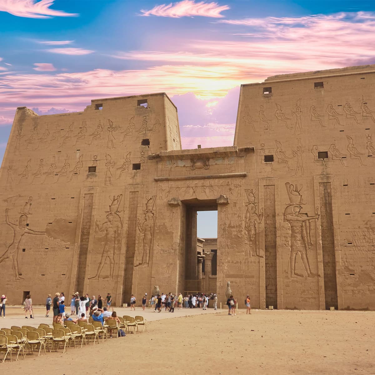Templi di Kom Ombo ed Edfu: escursione in giornata da Assuan Preview Image 1